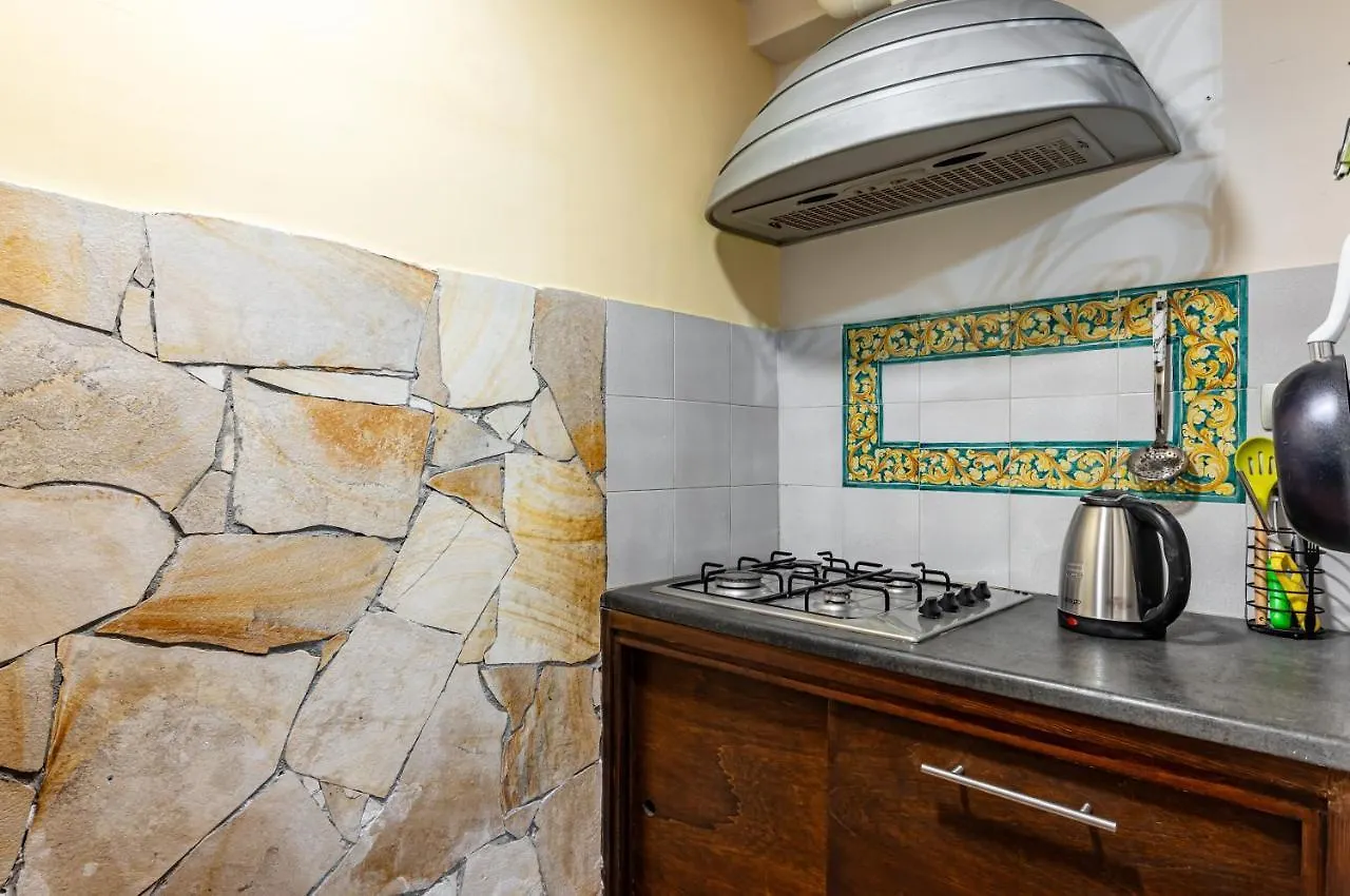 Castello Ursino Apartment - With Balcony Catania Italy