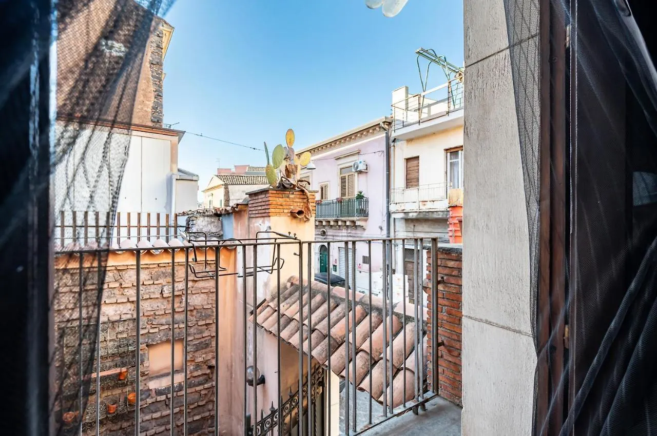 Castello Ursino Apartment - With Balcony Catania Italy