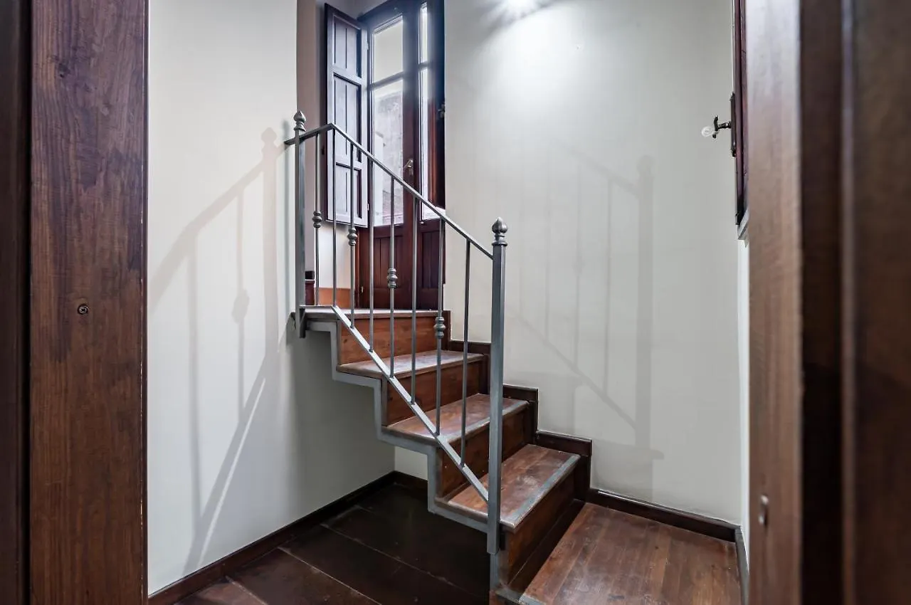 Castello Ursino Apartment - With Balcony Catania